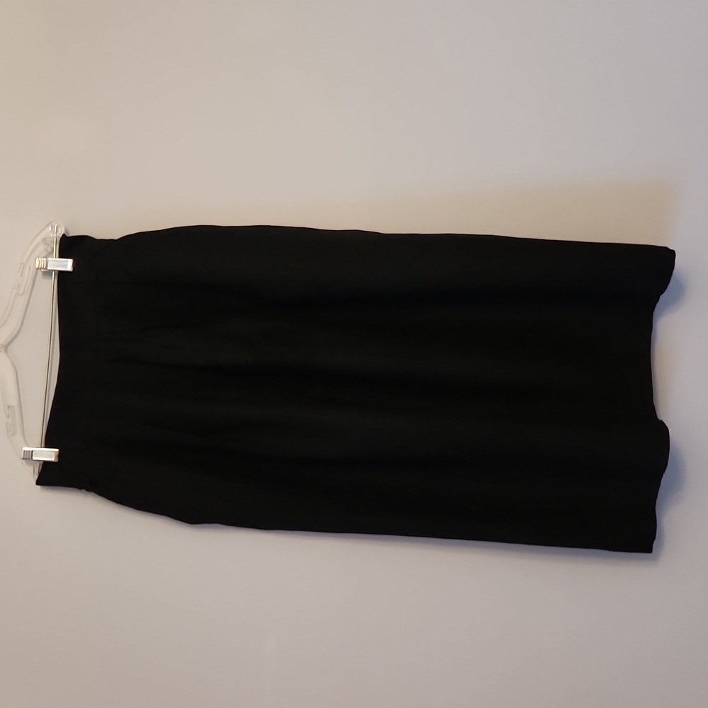 Vintage, Jones New York midi length black skirt  size 10